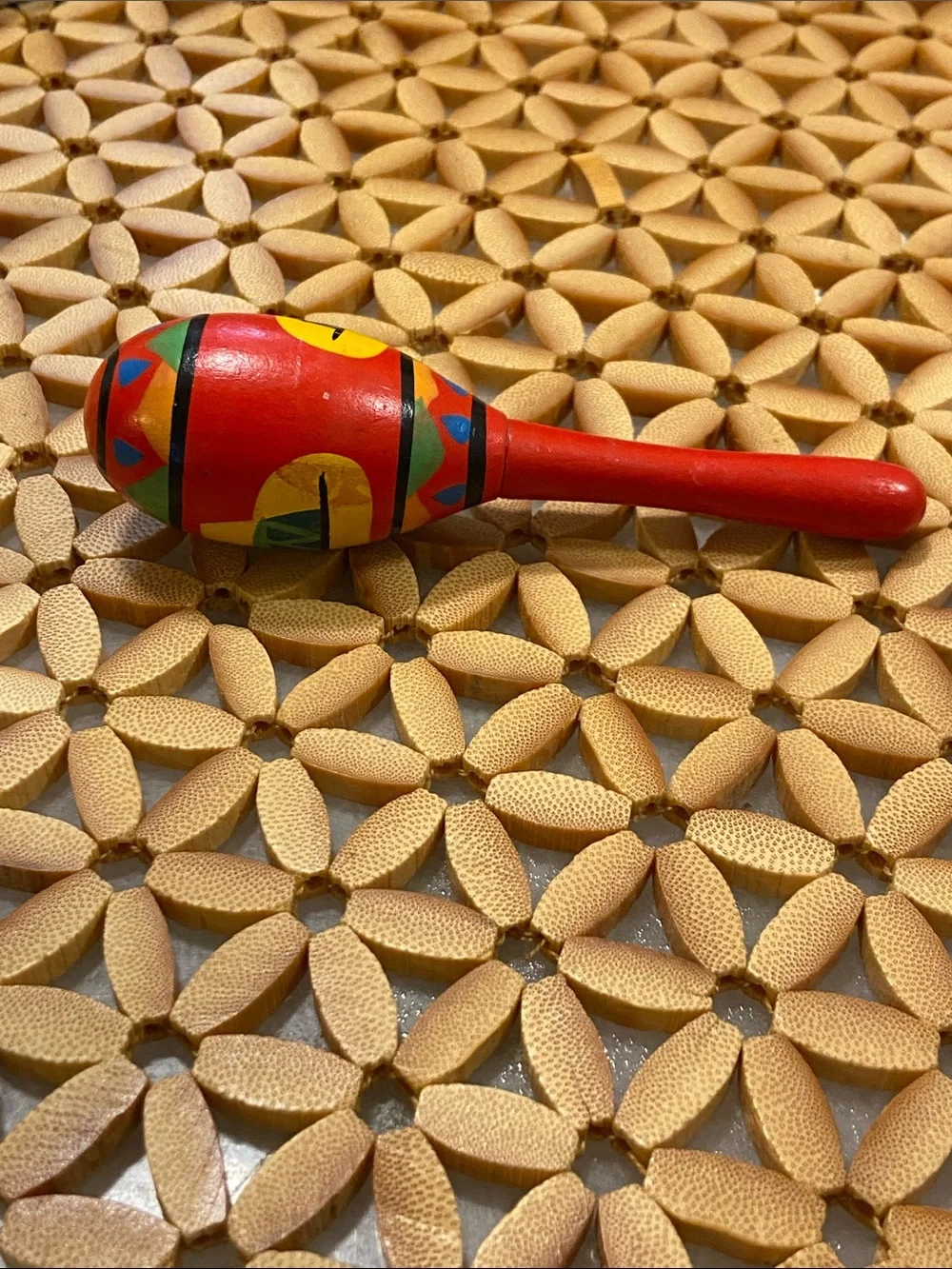 Red Handheld Wooden Maraca Shaker for Kids - Colorful Pattern